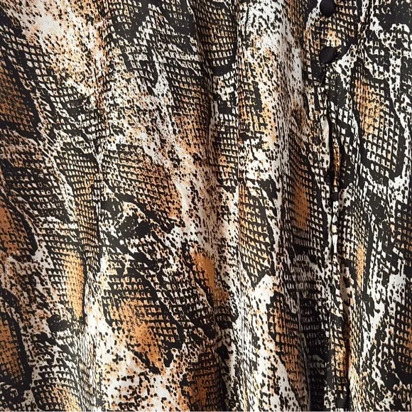 🔻SOLD🔻Zara Snake Print Slip Skirt - Picture 8 of 10